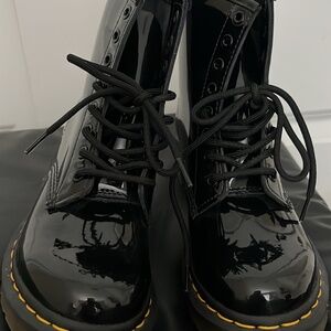 Doc  Martens  Brand new